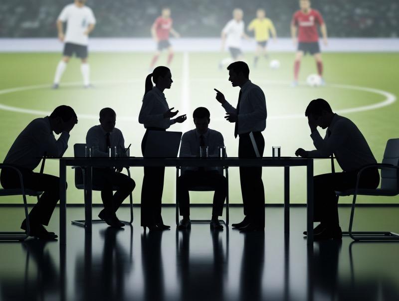 Illustrazione per l'articolo "CEO di DAZN Belgio critica le compagnie telefoniche per lo stallo sulla trasmissione del calcio"